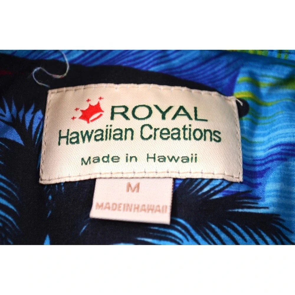 Royal Hawaiian Creations Aloha Tropical Shirt‎ Men's Medium Palm Trees Catamaran